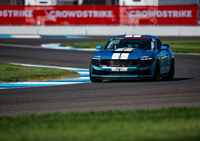 Ford Mustang Challenge